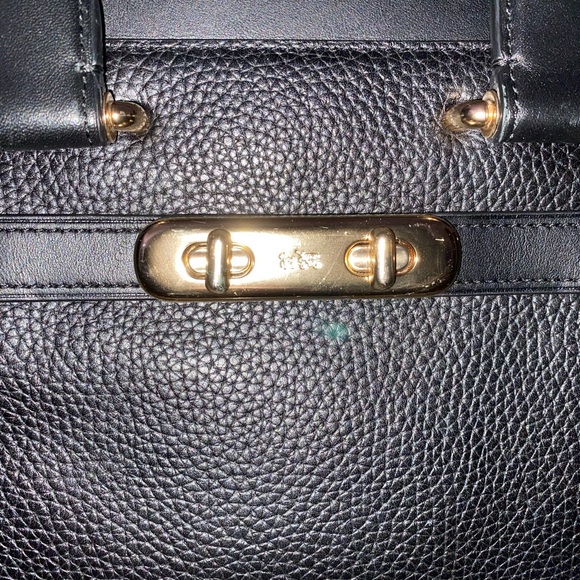 Coach Handbag - Picture 2 of 12